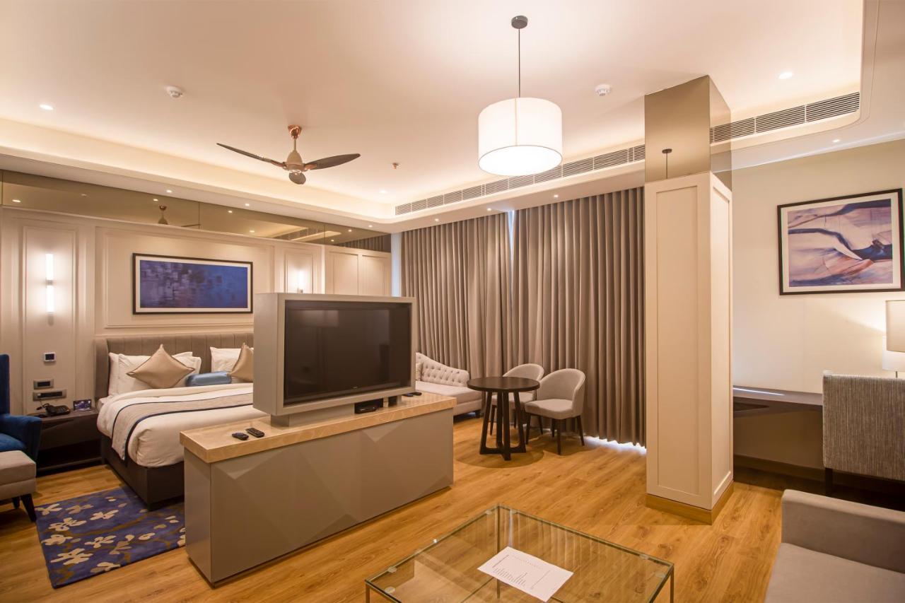 The Cove Wing Hotel Panchkula Exterior foto