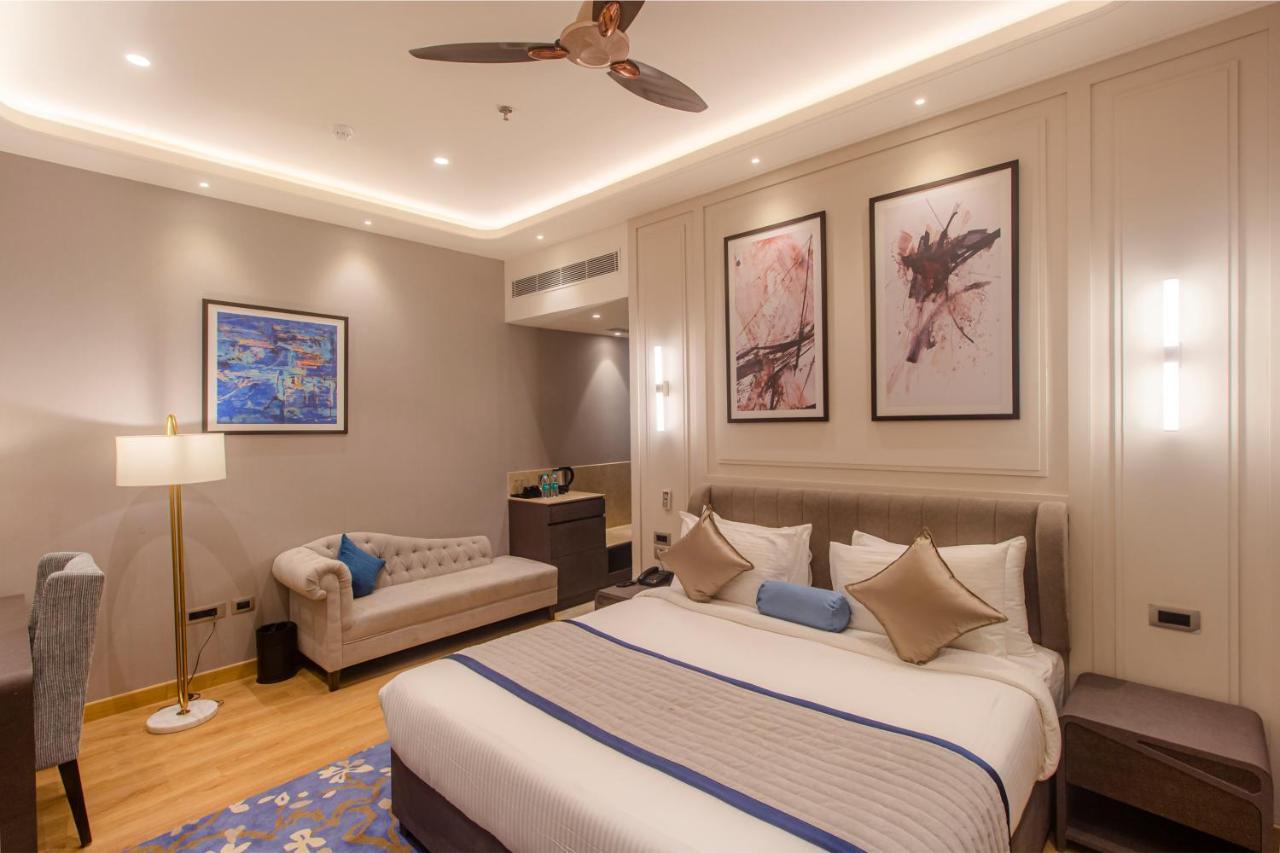The Cove Wing Hotel Panchkula Exterior foto